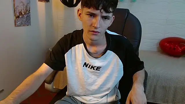 trevor mob online show from March 5, 7:43 pm