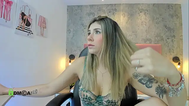 RomaBellanova online show from April 20, 12:24 am