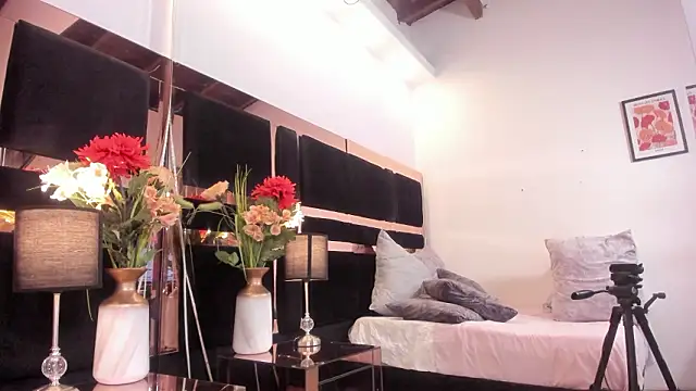 isabellablazee online show from March 23, 4:16 am