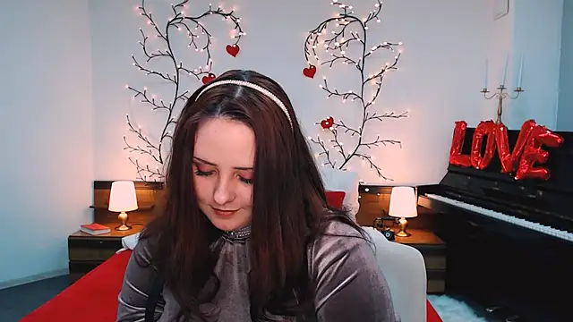 Hennessy bunny online show from March 9, 8:24 pm