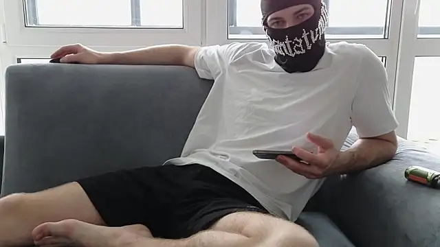 chantatummm online show from April 2, 10:46 am