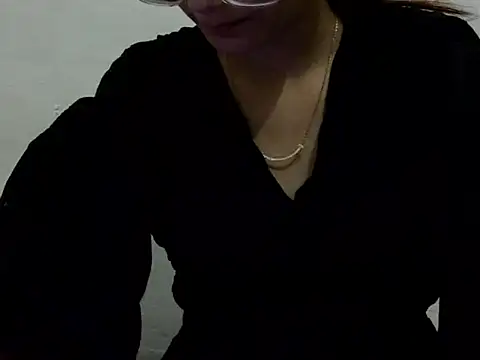 sexy liciy online show from May 6, 6:02 pm