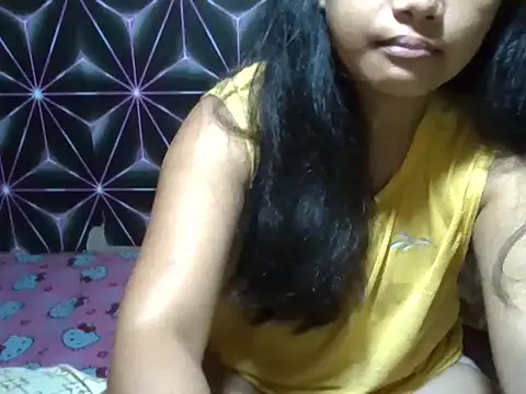 Flowerbebe online show from April 18, 7:58 pm