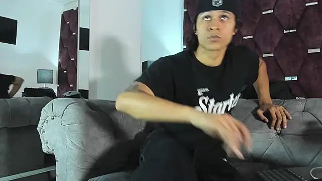 TonyBenedetti online show from April 9, 8:03 pm