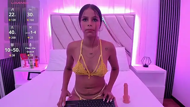 dulce coquette  online show from March 3, 11:16 am