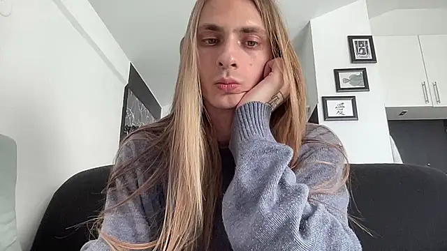 mi chyort online show from February 28, 1:12 pm