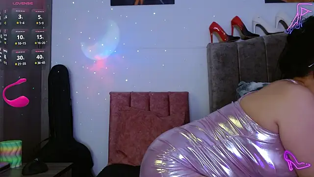 Snapshot of Briana_nice chatting on July 5, 1:40 pm Briana nice online show from July 5, 1:40 pm