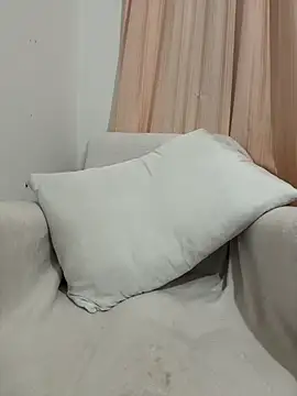 paula p07 online show from March 10, 10:09 am