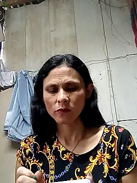 yuliitza4 online show from March 29, 12:27 pm