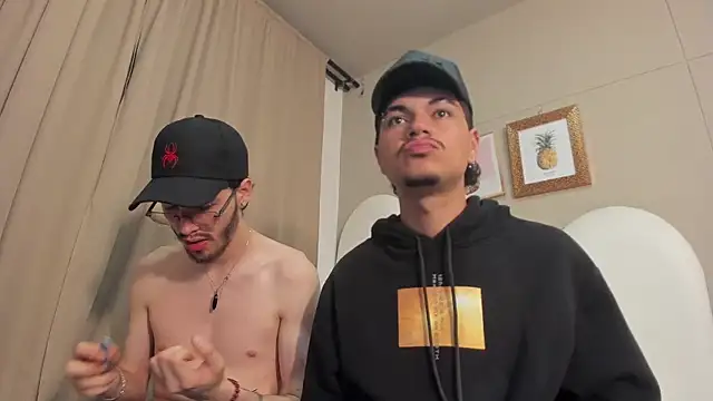 Jason 23   online show from April 19, 2:33 am