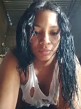 sexyhotbigass online show from May 24, 6:02 pm