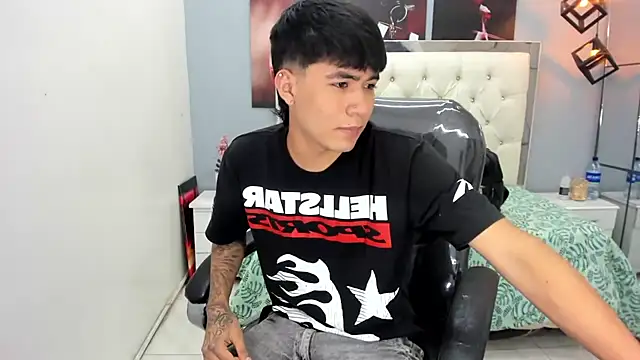 Thiago collinss online show from May 31, 10:44 pm