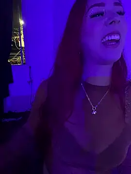 kisscherry8 online show from February 28, 2:45 am