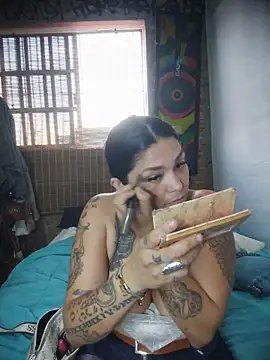 Cristal queen  online show from March 31, 1:07 am