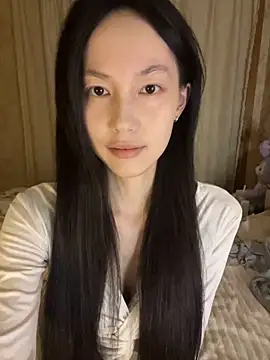 DD-5200 online show from April 5, 1:30 pm