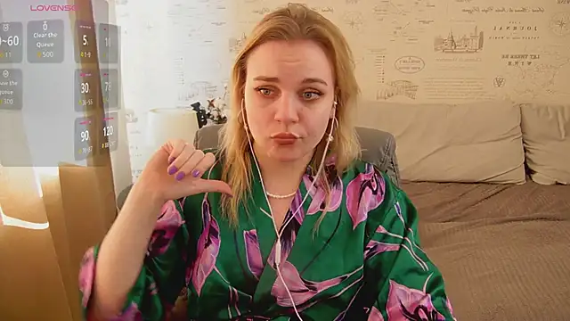 Glow Margo online show from June 23, 1:25 am