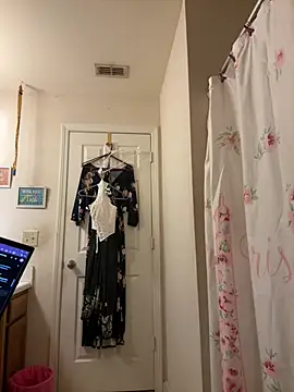 DaddysLakieBaby online show from March 12, 4:40 am