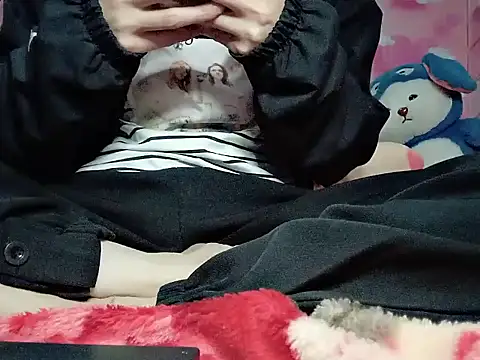 Snapshot of Angela203 chatting on February 25, 9:08 am Angela203 online show from February 25, 9:08 am