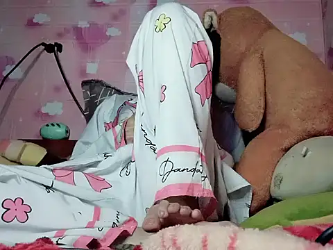 Angela203 online show from March 7, 4:15 pm