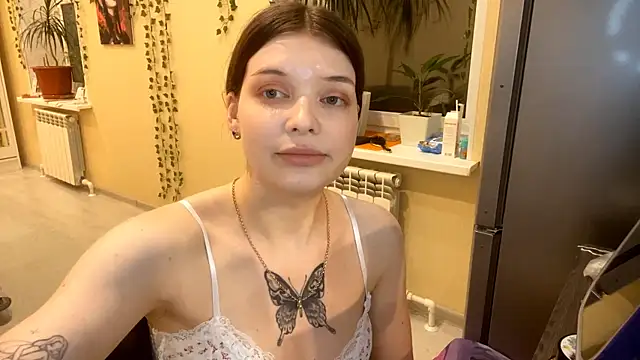 Snapshot of TracyDenoon chatting on March 1, 4:31 pm TracyDenoon online show from March 1, 4:31 pm