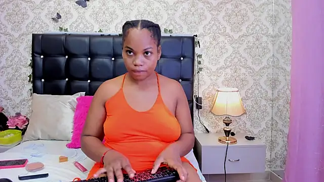 Sara Criss online show from March 27, 1:11 pm