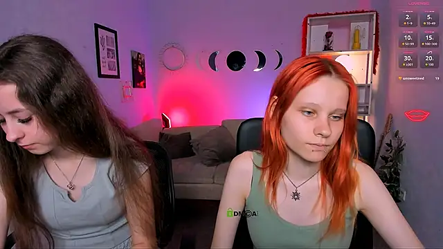 cassandra nik online show from May 19, 1:39 pm