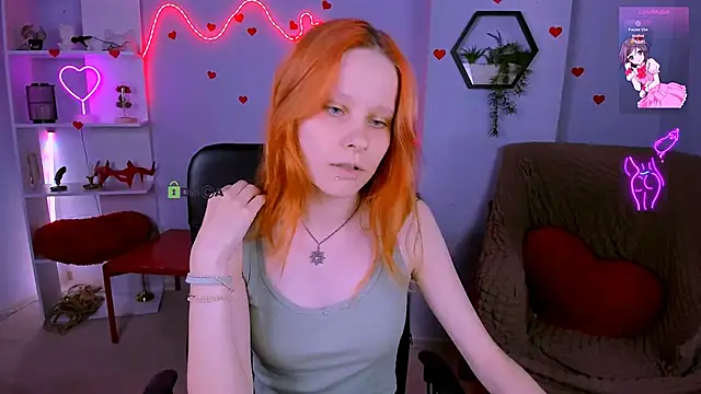 cassandra nik online show from May 29, 12:25 pm