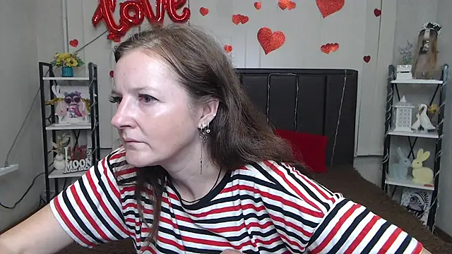 MeganPirs online show from July 4, 5:08 pm