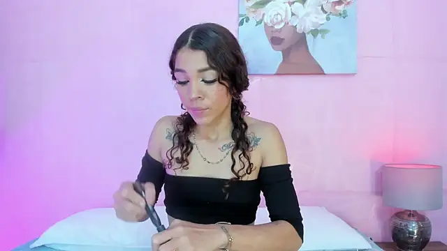 evelyn  rose1 online show from March 26, 6:02 pm