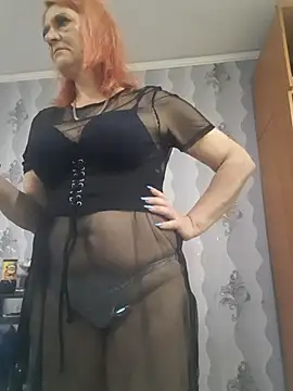 Belowa7364 online show from May 25, 8:42 am