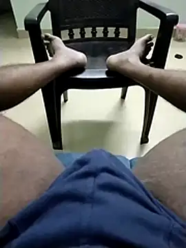 Snapshot of sathish2895 chatting on March 9, 5:06 pm sathish2895 online show from March 9, 5:06 pm