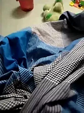 sathish2895 online show from July 7, 5:28 pm
