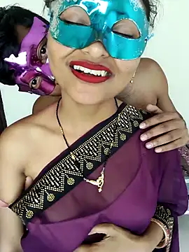 Sweet Cpl  online show from April 9, 3:39 am