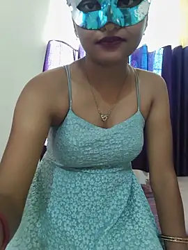 Snapshot of Sweet_Cpl_ chatting on June 7, 2:05 am Sweet Cpl online show from June 7, 2:05 am