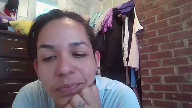 Snapshot of Mkdana chatting on April 14, 6:25 pm Mkdana online show from April 14, 6:25 pm