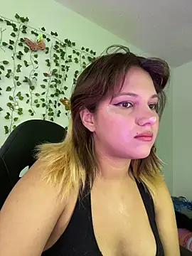 aurora bela online show from March 20, 12:21 pm