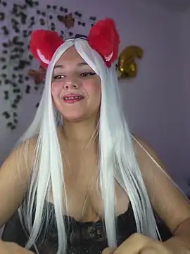 aurora bela online show from April 17, 2:03 am