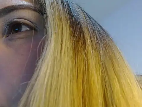 latin bunnyfun online show from March 29, 9:37 pm