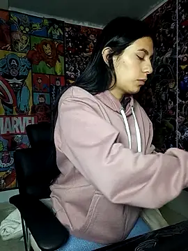 charlottte wh online show from March 6, 9:06 am