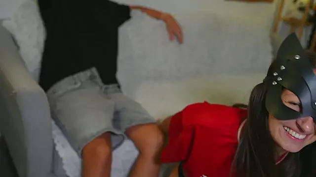 Snapshot of RickandMolly chatting on March 3, 2:50 am RickandMolly online show from March 3, 2:50 am