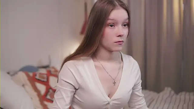 VenaLammo online show from March 25, 1:28 pm