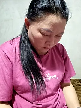 Snapshot of phay79 chatting on March 4, 12:38 am phay79 online show from March 4, 12:38 am