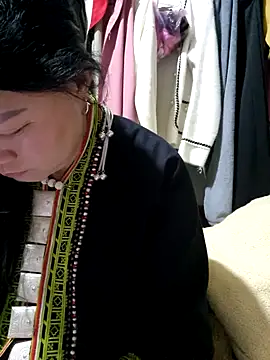 phay79 online show from March 23, 1:37 pm