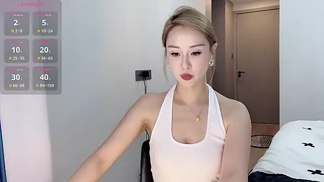 xiaolu-686 online show from May 12, 2:47 pm
