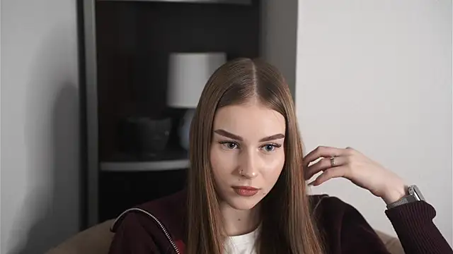 CindaMartins online show from March 4, 9:26 am