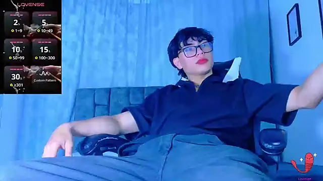 Dantekent online show from March 19, 1:26 pm