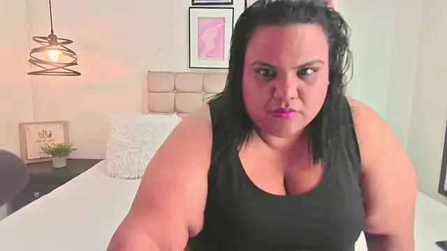 Snapshot of Luna_vixen1 chatting on March 1, 7:05 pm Luna vixen1 online show from March 1, 7:05 pm