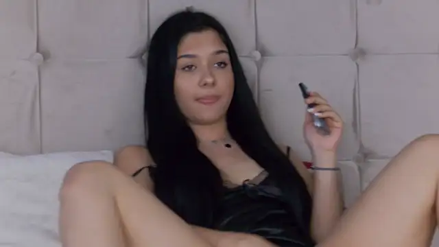 MissNaomiBelle online show from July 2, 9:43 pm