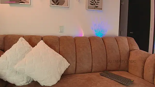 tammyyyy   online show from March 26, 12:06 am