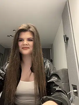 Lollipop p  online show from April 4, 11:13 pm